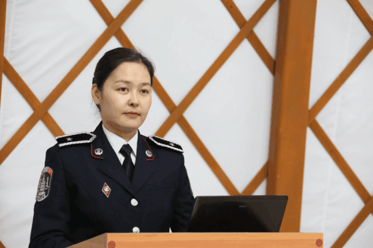 ​ЦАГДААГИЙН ХОШУУЧ Г.ГАНХҮЛЭГ: МАГАДЛАХ ШИНЖИЛГЭЭНД 365 НМ ДОЛГИОНЫ УРТТАЙ ХЭТ ЯГААН ГЭРЭЛ ХЭРЭГЛЭХ НЬ ҮР ДҮНТЭЙ БОЛОХ НЬ ТУРШИЛТ-СУДАЛГААНЫ ЯВЦАД ТОГТООГДСОН